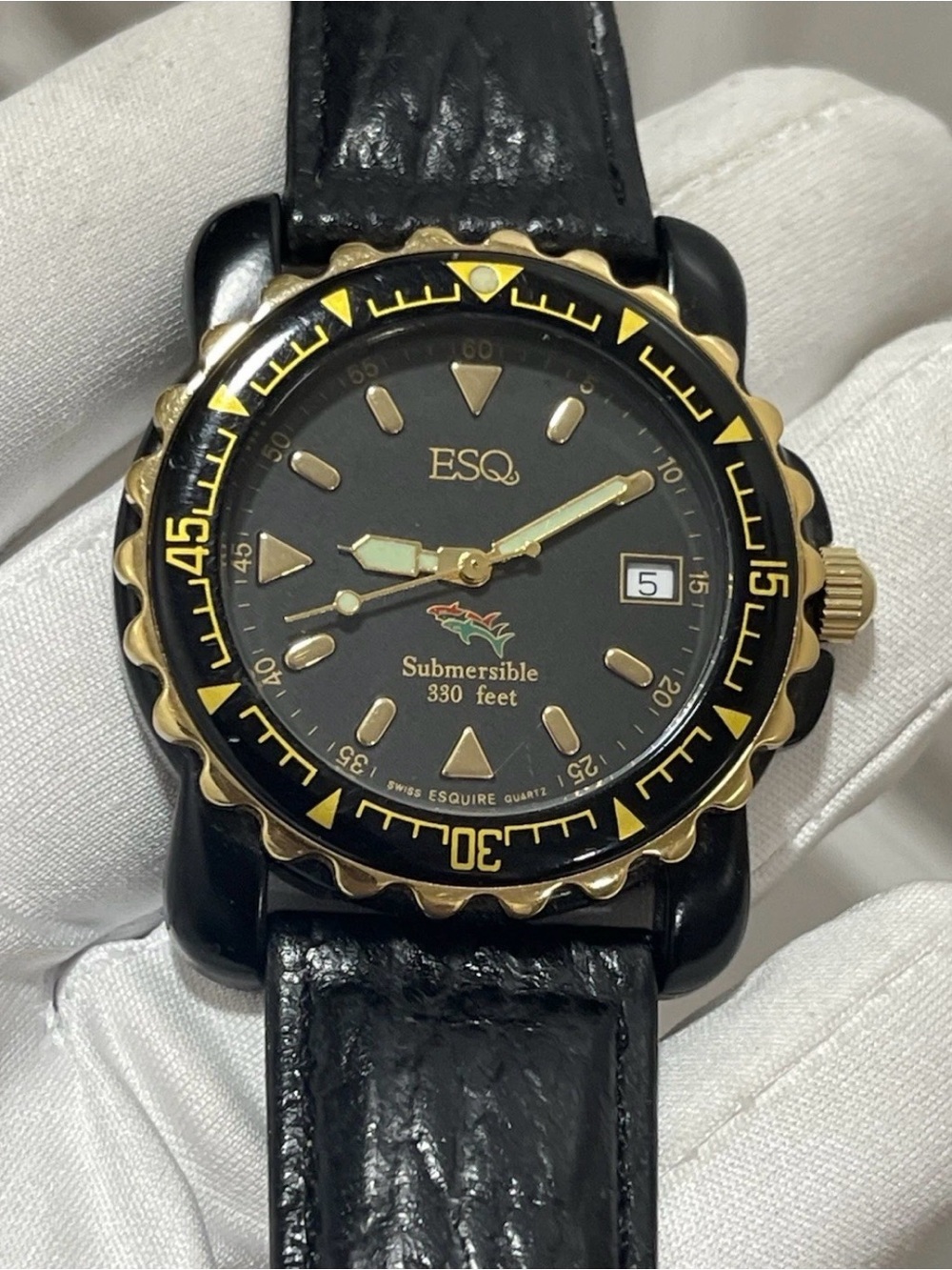 Vintage ESQ Movado Submersible 330ft Diver 40mm Black Gold - For Repair / Parts